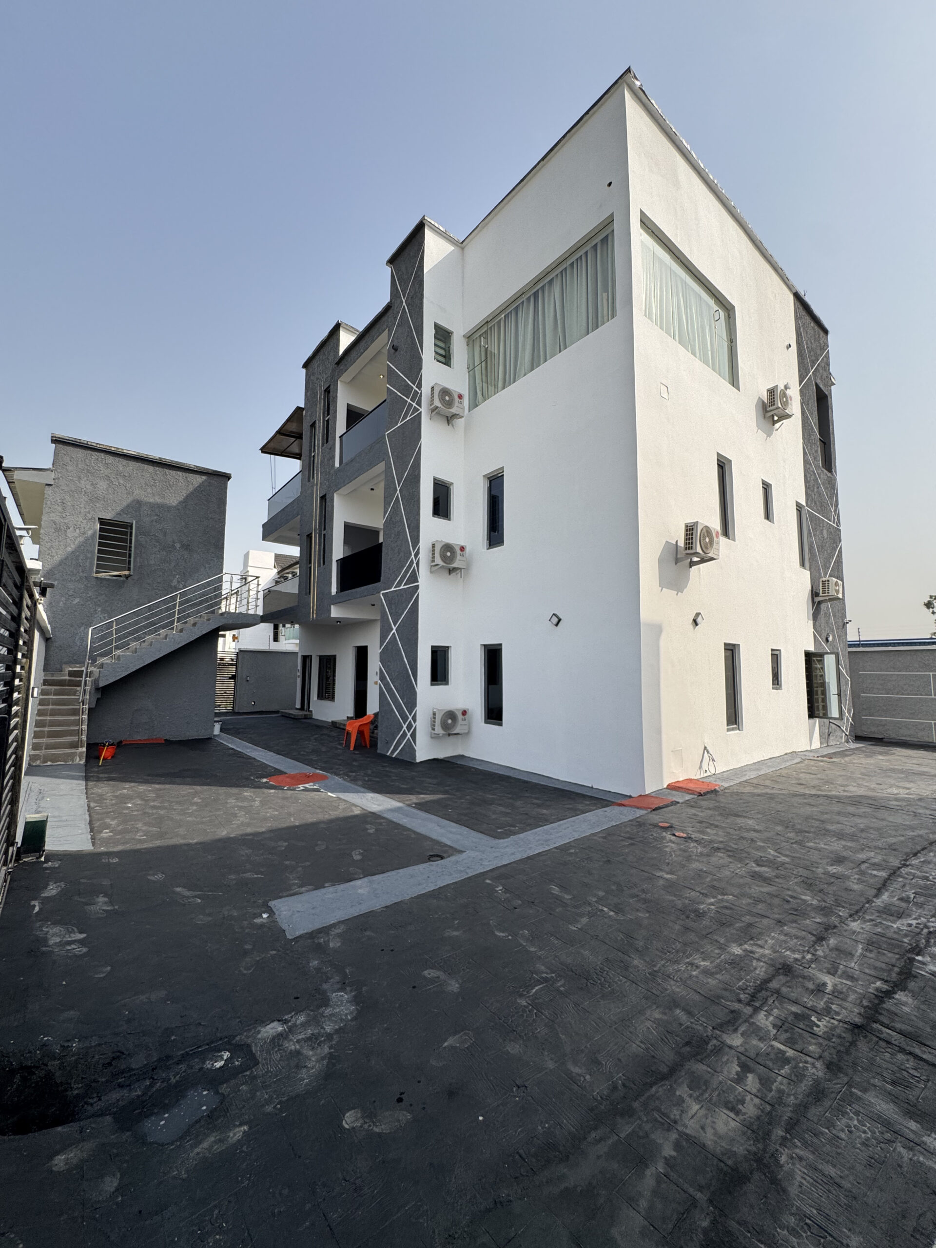ABIKE RESIDENCE
